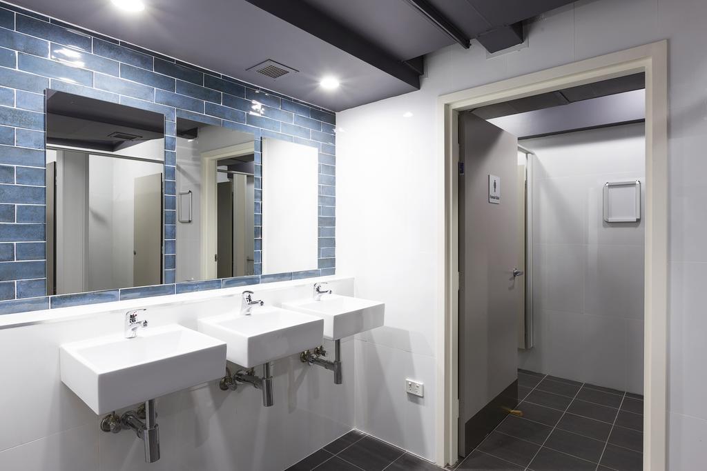 Quadruple Room with Shared Bathroom,435392874:JPEG
